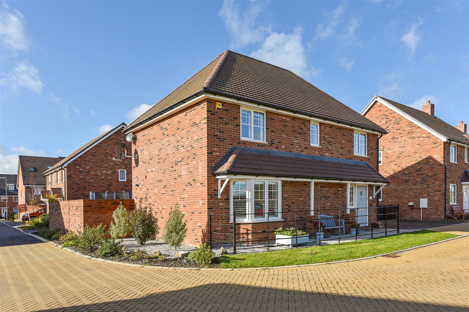 4 bedroom House (unspecified) For Sale