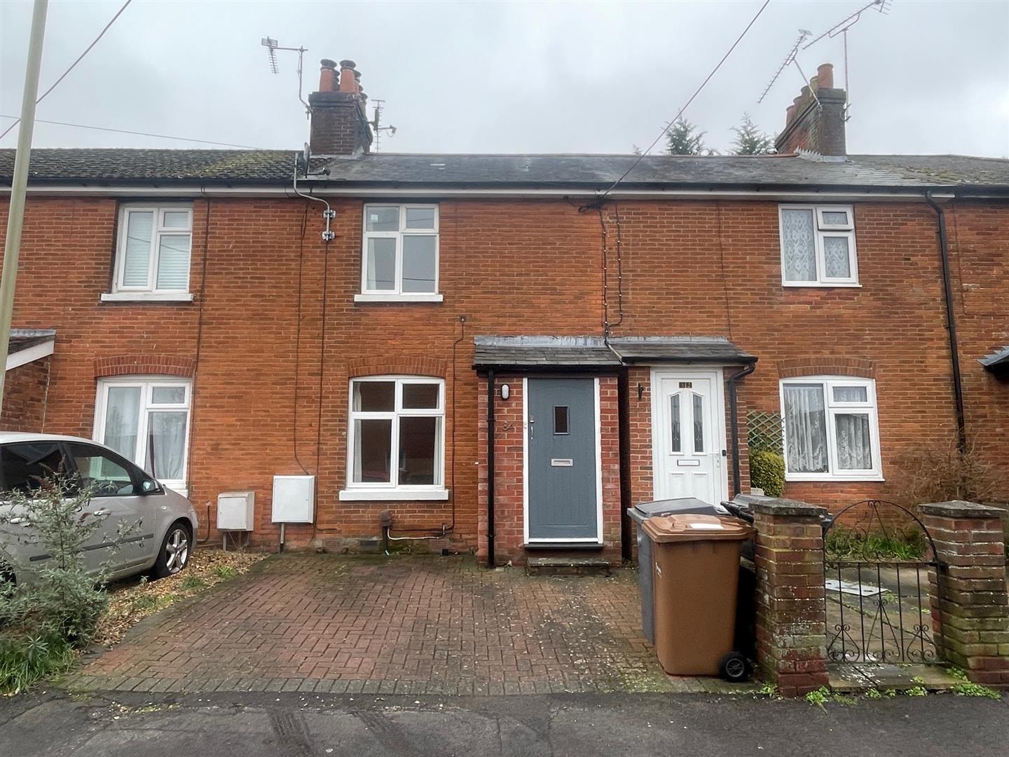 2 bedroom Terraced House To Let