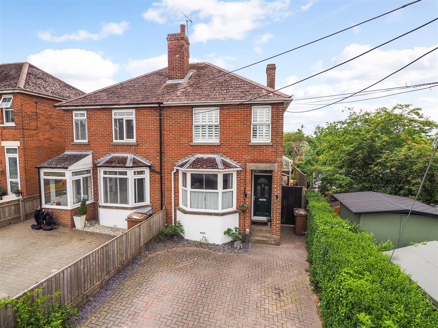 3 bedroom Semi-detached house For Sale