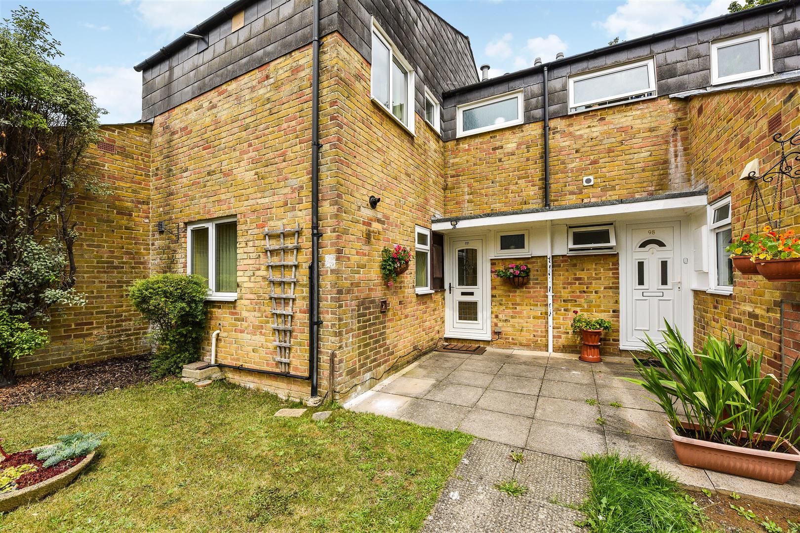 3 bedroom House (unspecified) For Sale