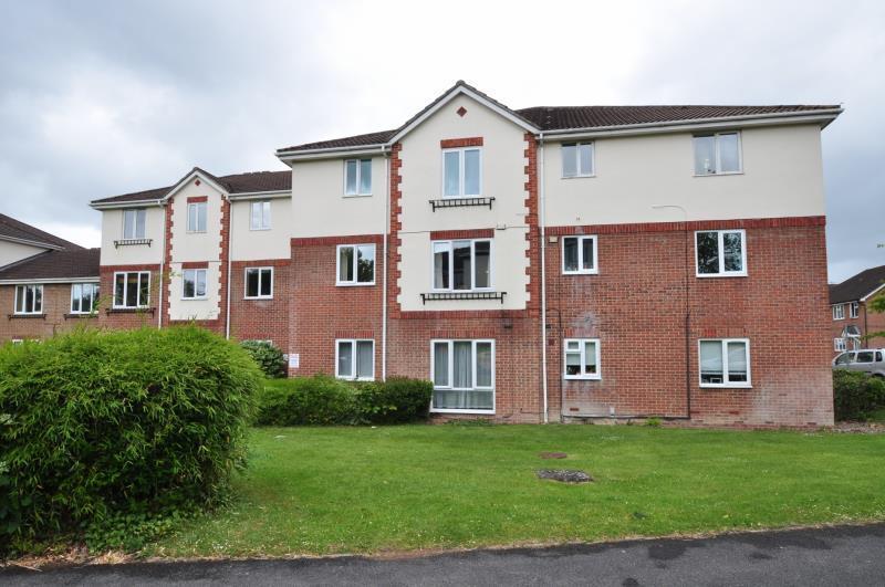2 bedroom Flat To Let