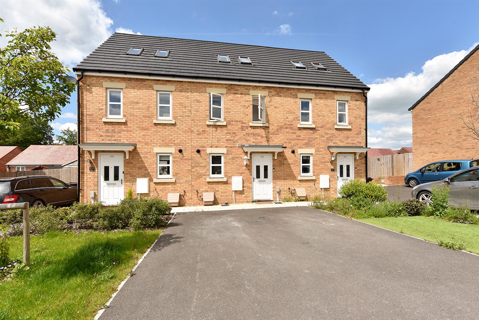3 bedroom Town house To Let