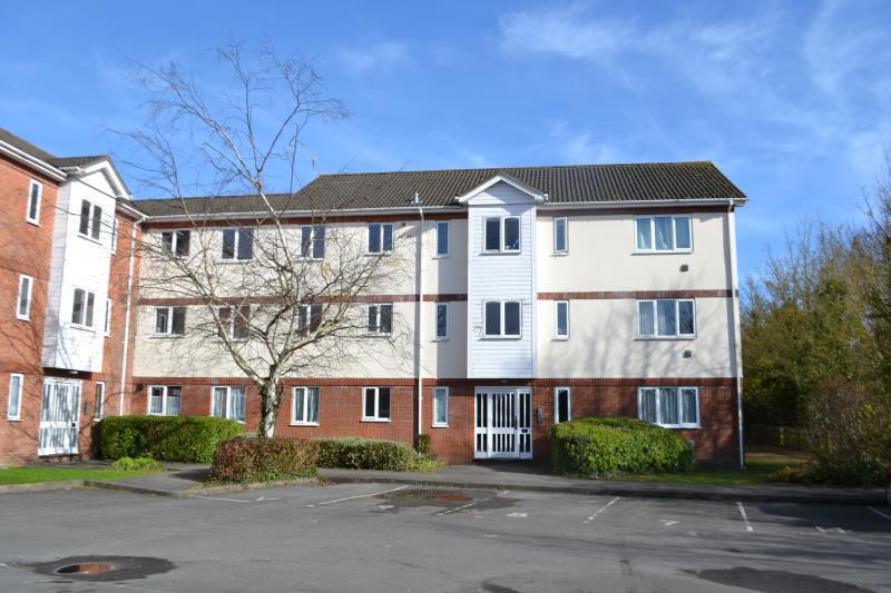 1 bedroom Flat To Let