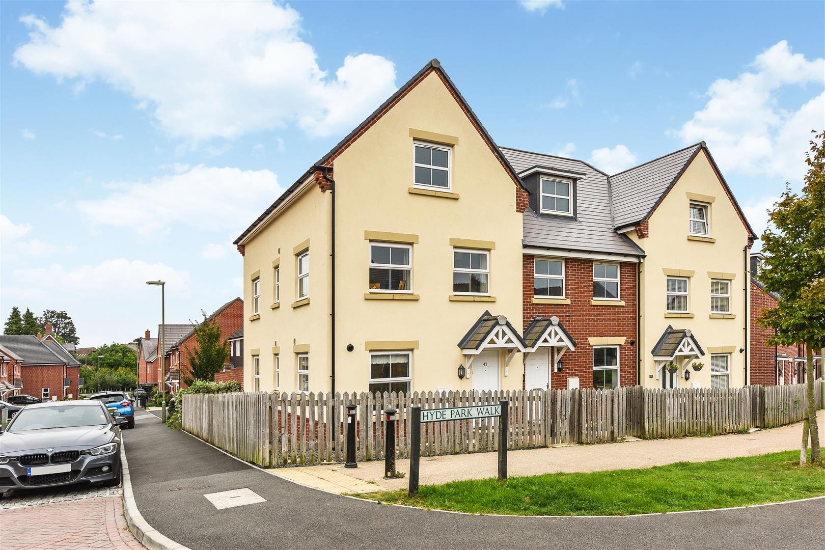 3 bedroom House (unspecified) For Sale