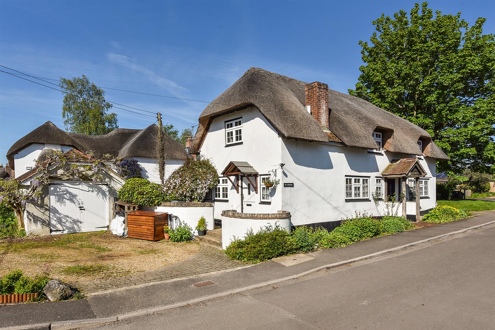 4 bedroom House (unspecified) For Sale