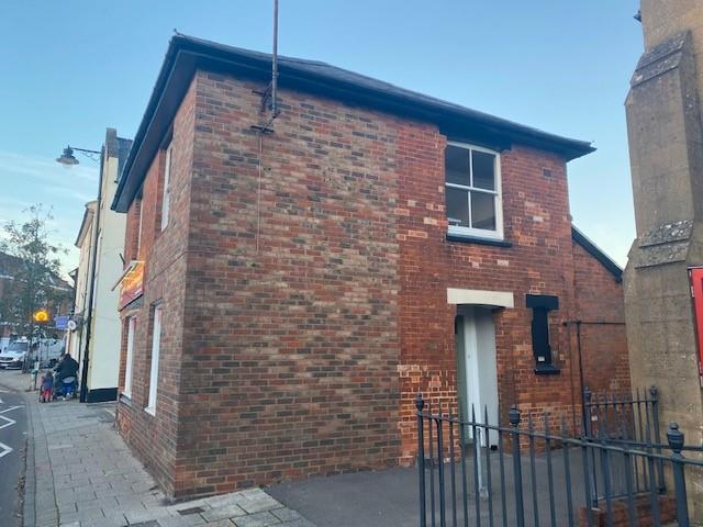 1 bedroom Flat To Let