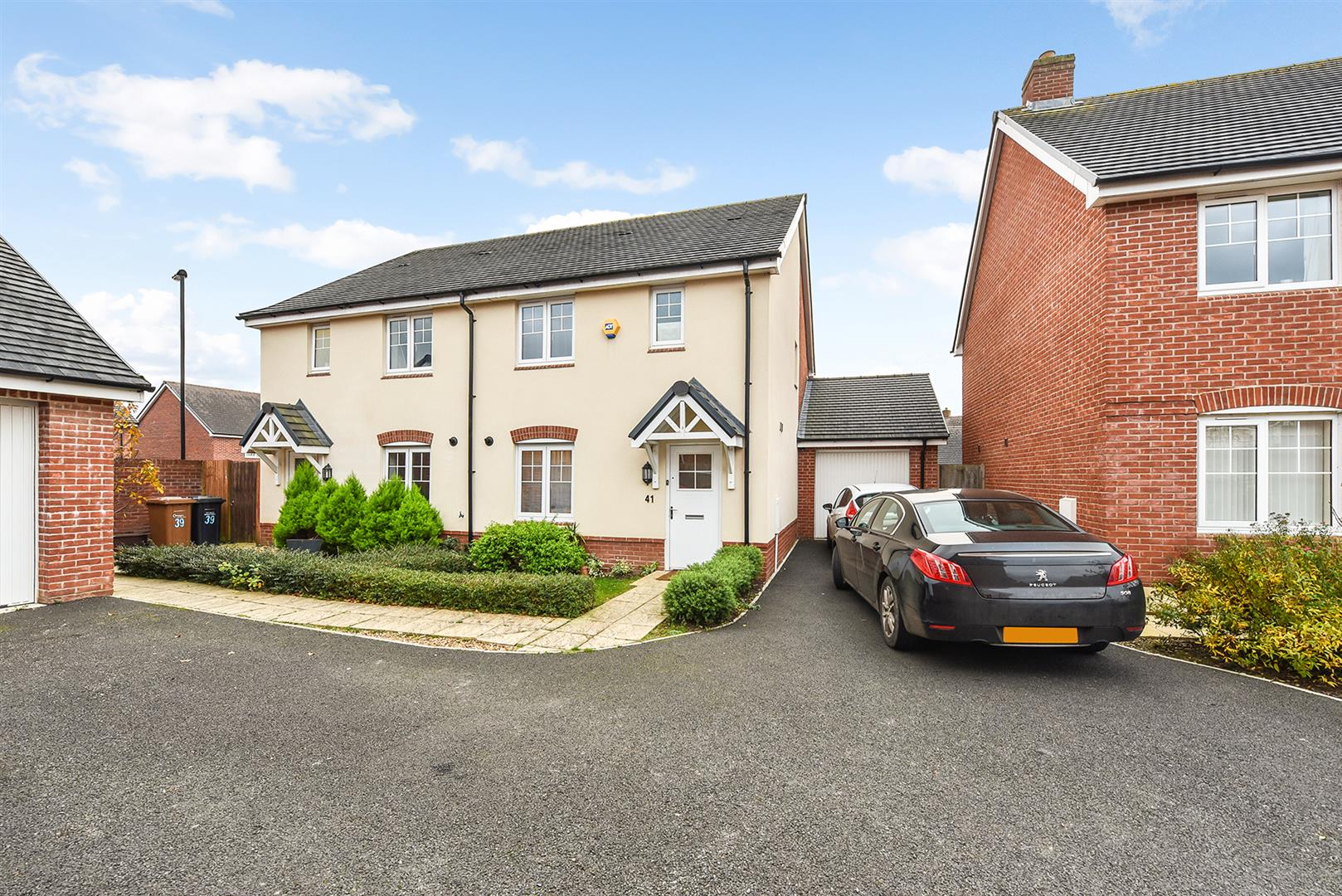 3 bedroom House (unspecified) For Sale