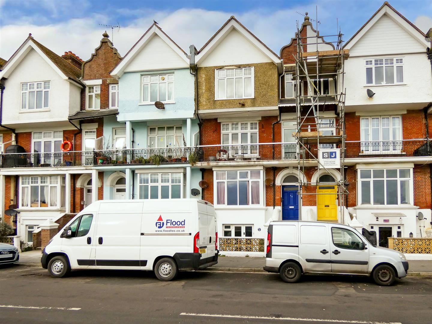 1 bedroom Flat For Sale