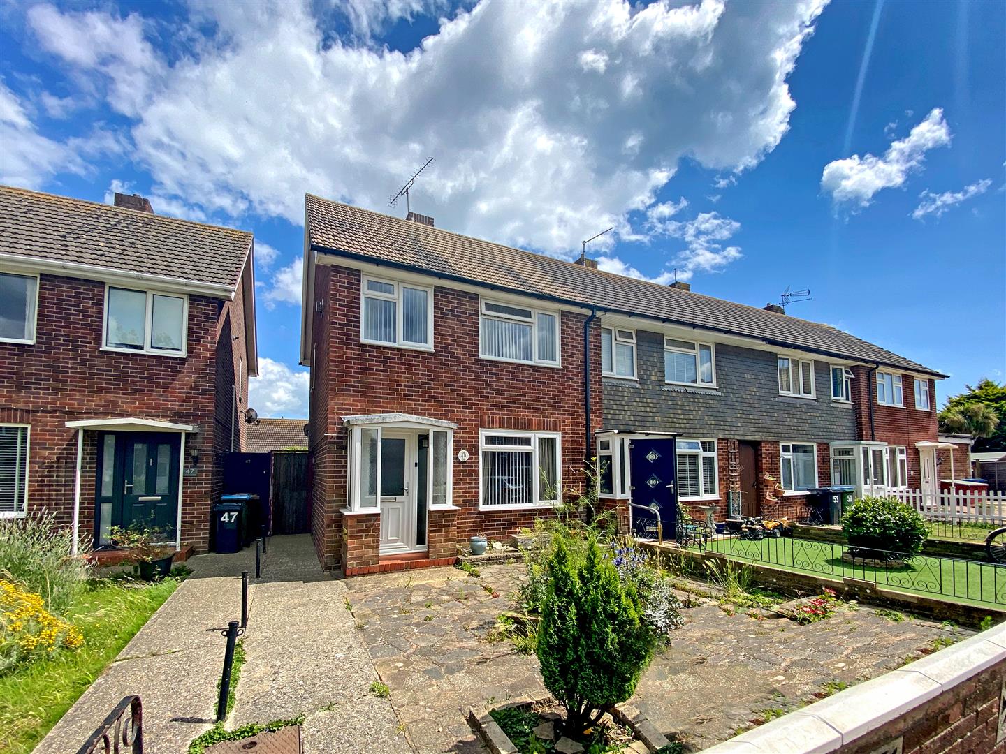 3 bedroom End of terrace house For Sale