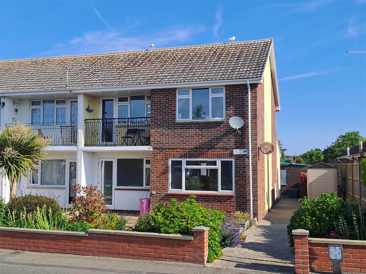 1 bedroom Flat For Sale