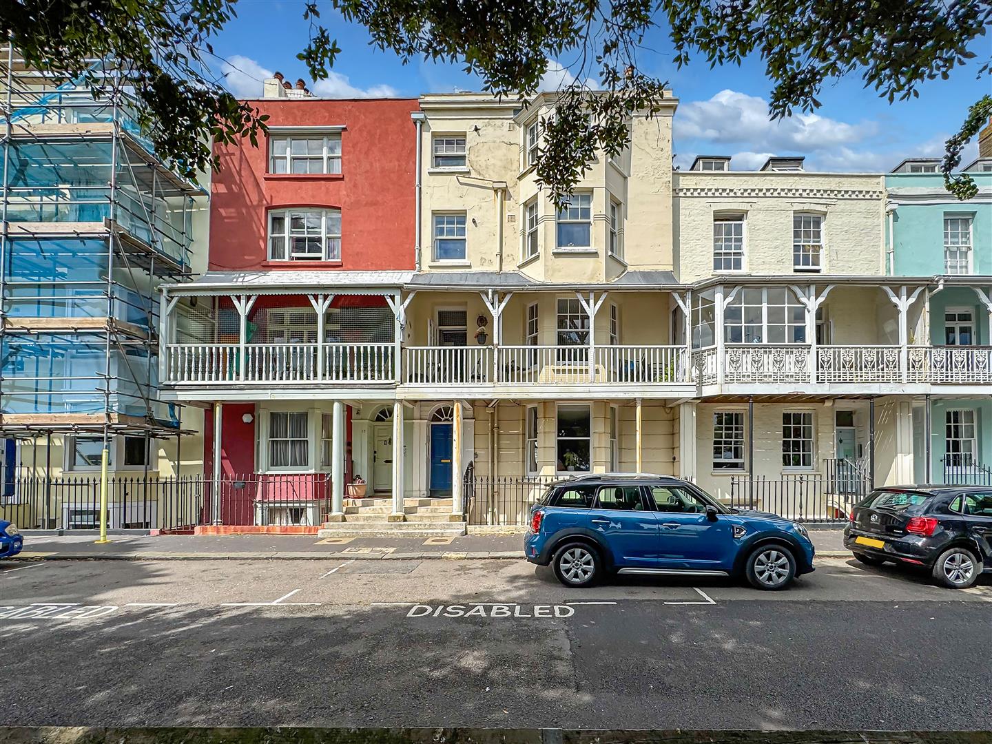 1 bedroom Flat For Sale