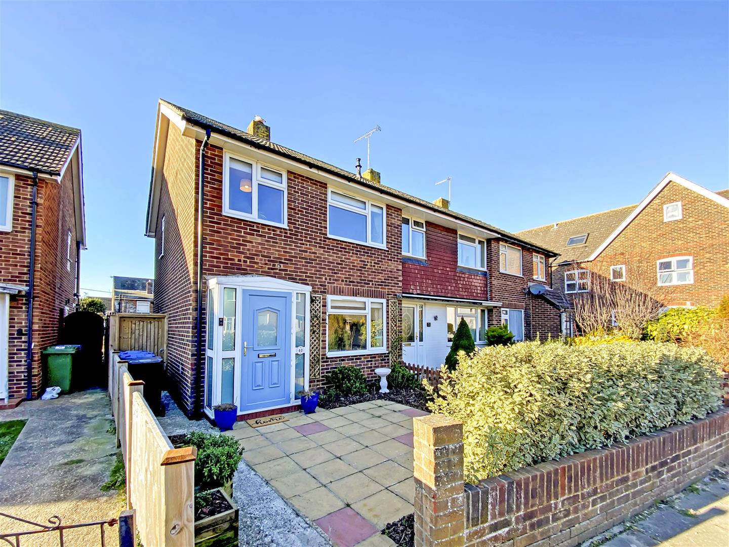 3 bedroom End of terrace house For Sale