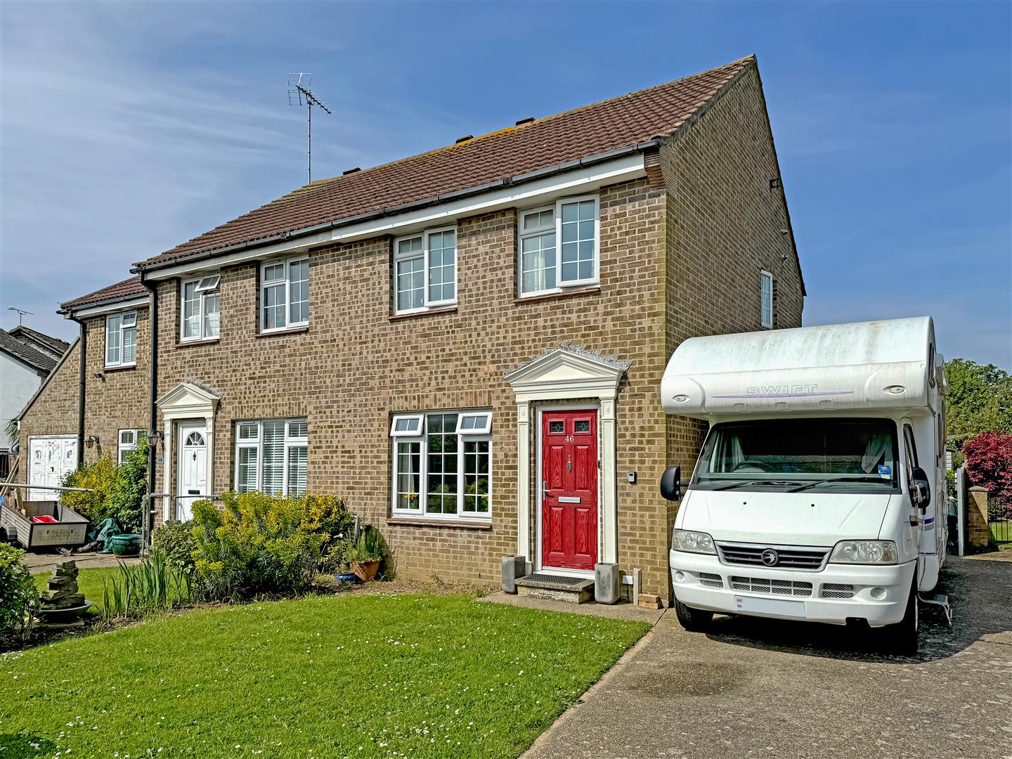 3 bedroom Semi-detached house For Sale