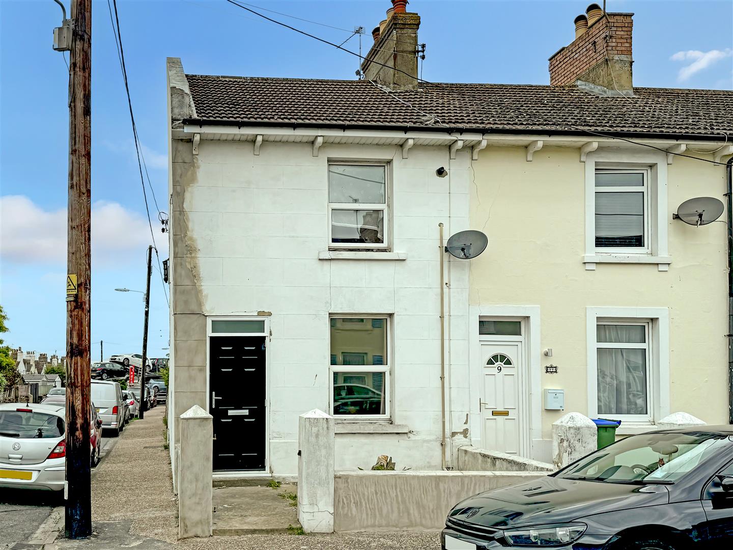 2 bedroom End of terrace house For Sale