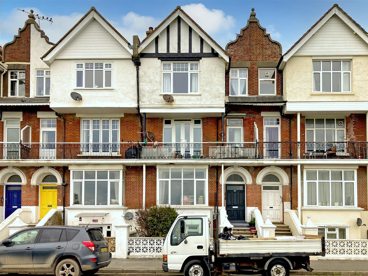 1 bedroom Flat For Sale