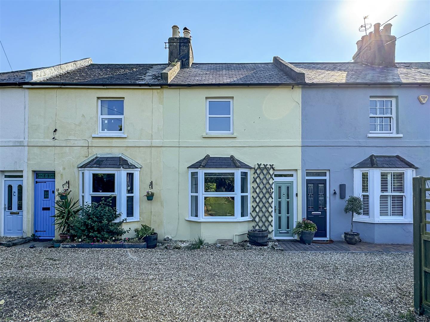 2 bedroom Cottage For Sale