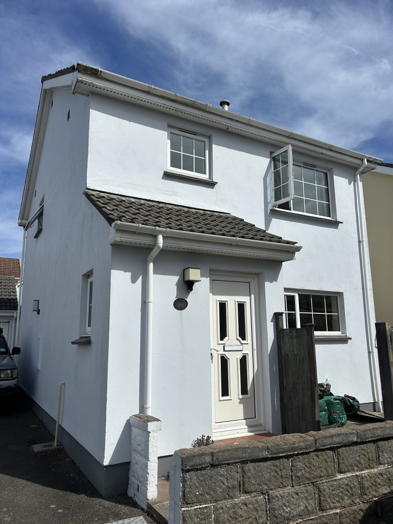 3 bedroom Detached house Sold
