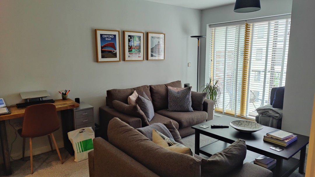 1 bedroom Flat For Sale