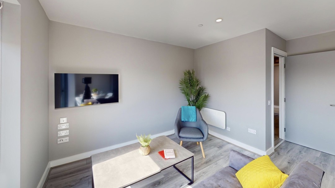 1 bedroom Flat For Sale