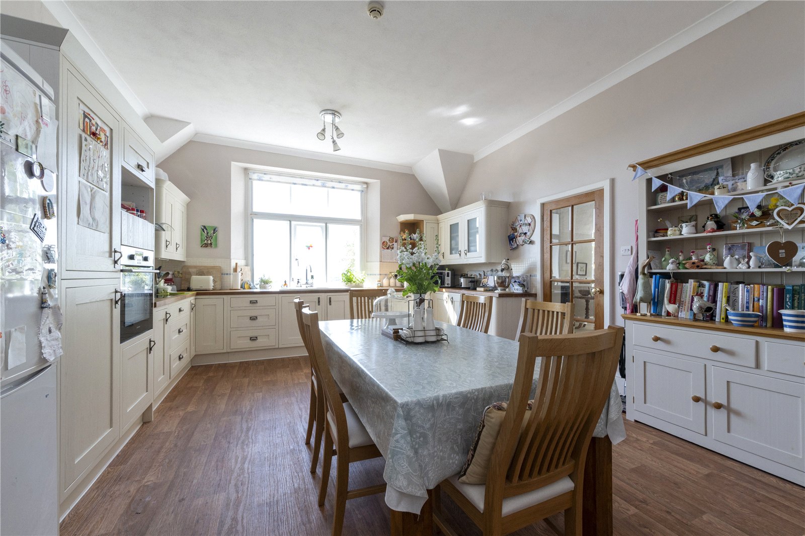 2 bedroom Flat share Sold