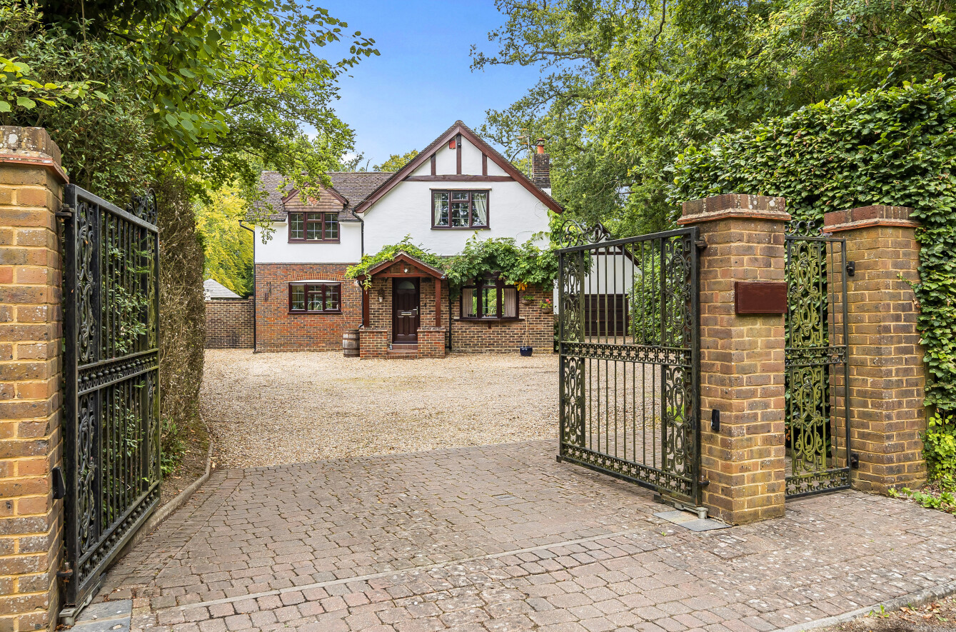 4 bedroom Detached house Sold