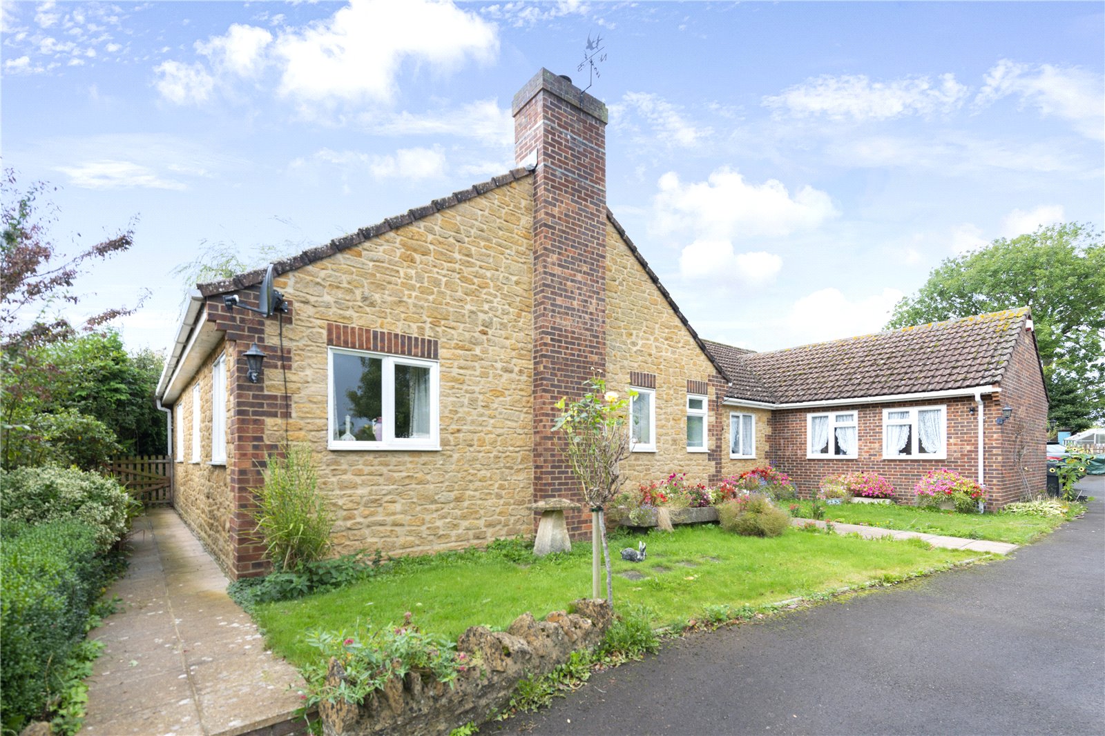 4 bedroom Detached bungalow Sold