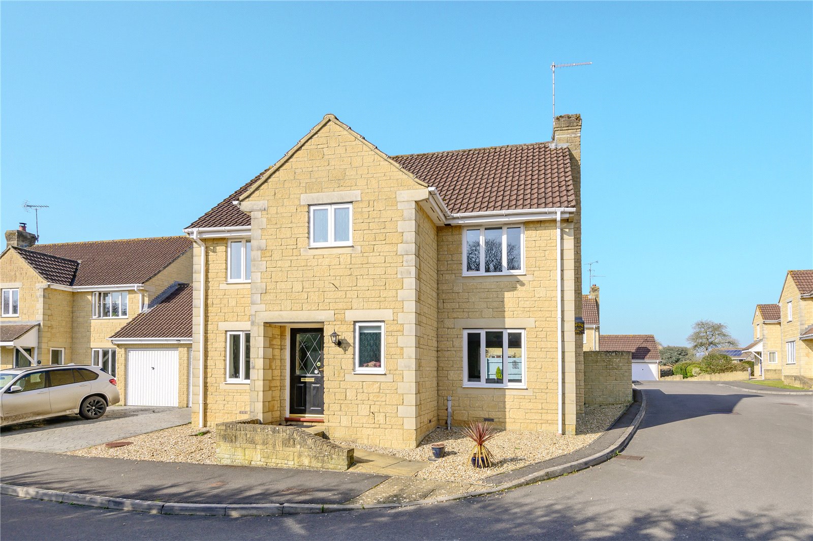 4 bedroom Detached house Sold