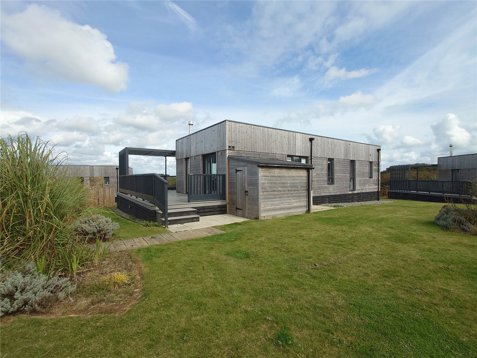 3 bedroom House (unspecified) For Sale