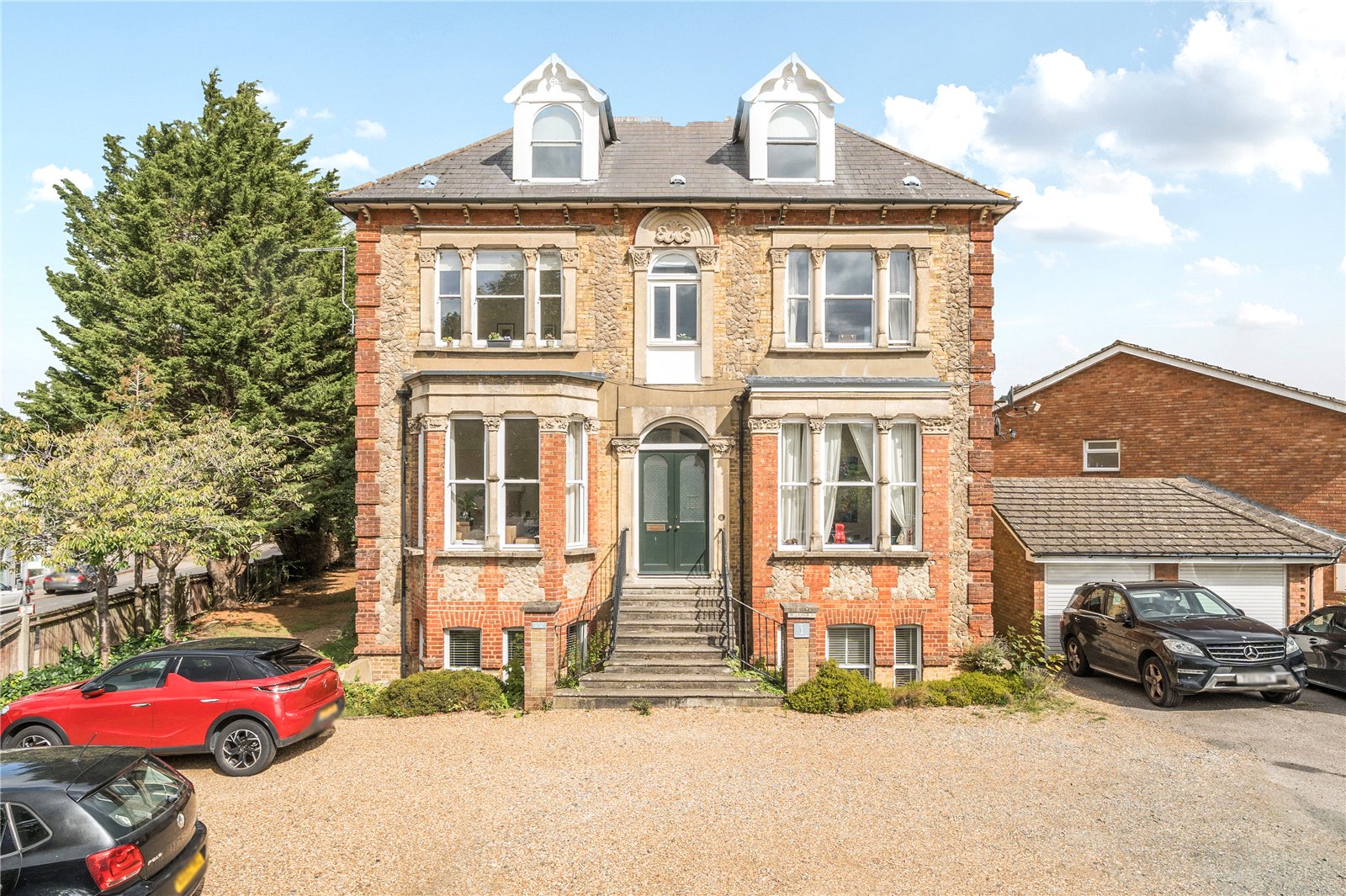 2 bedroom Flat share Sold