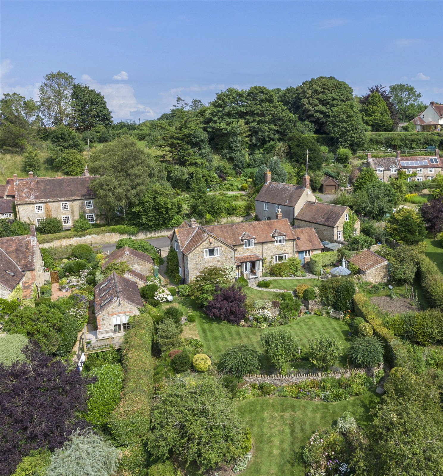 4 bedroom House (unspecified) Sold