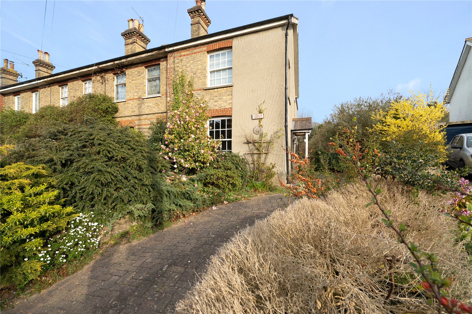 2 bedroom End of terrace house For Sale