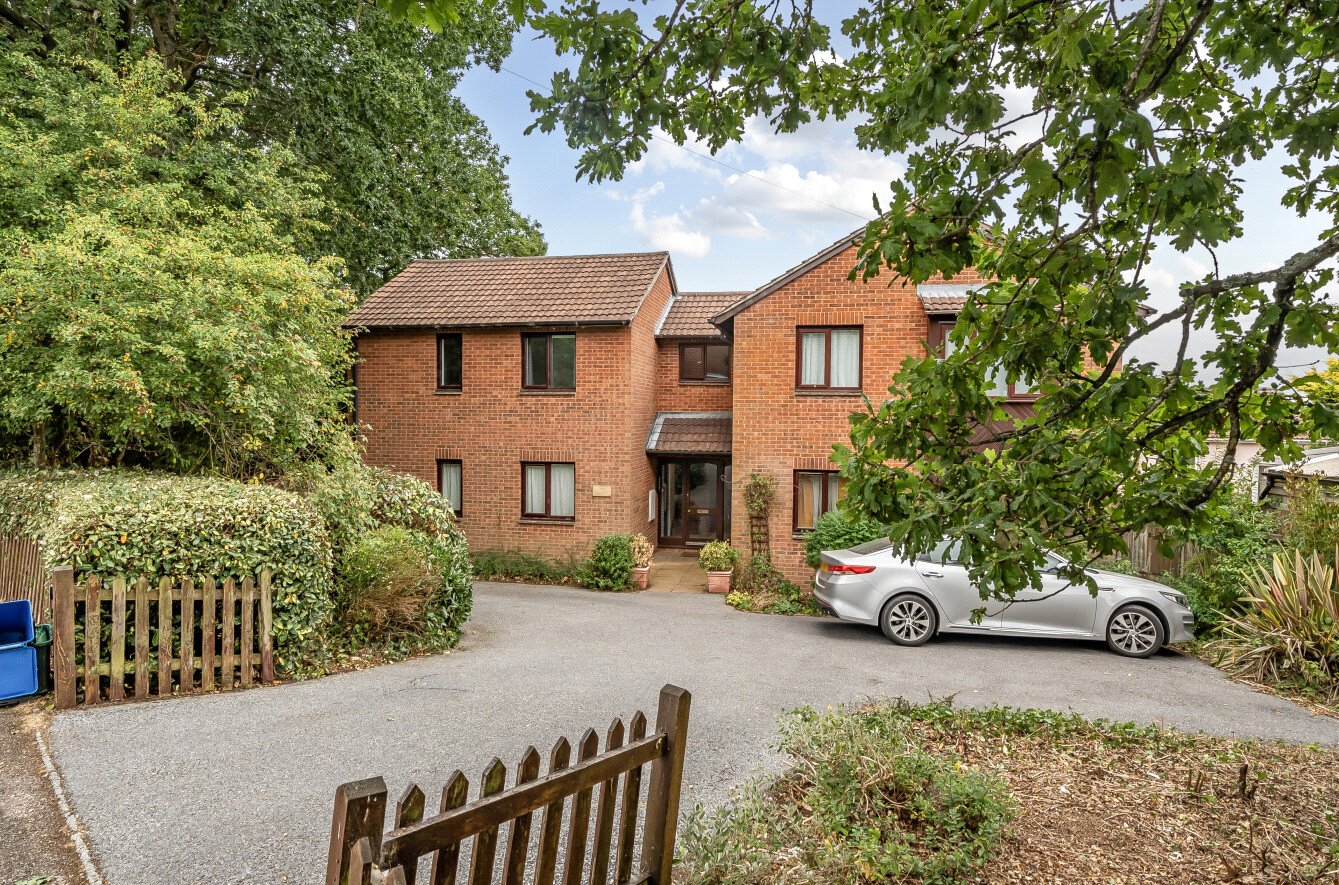 1 bedroom Flat share For Sale