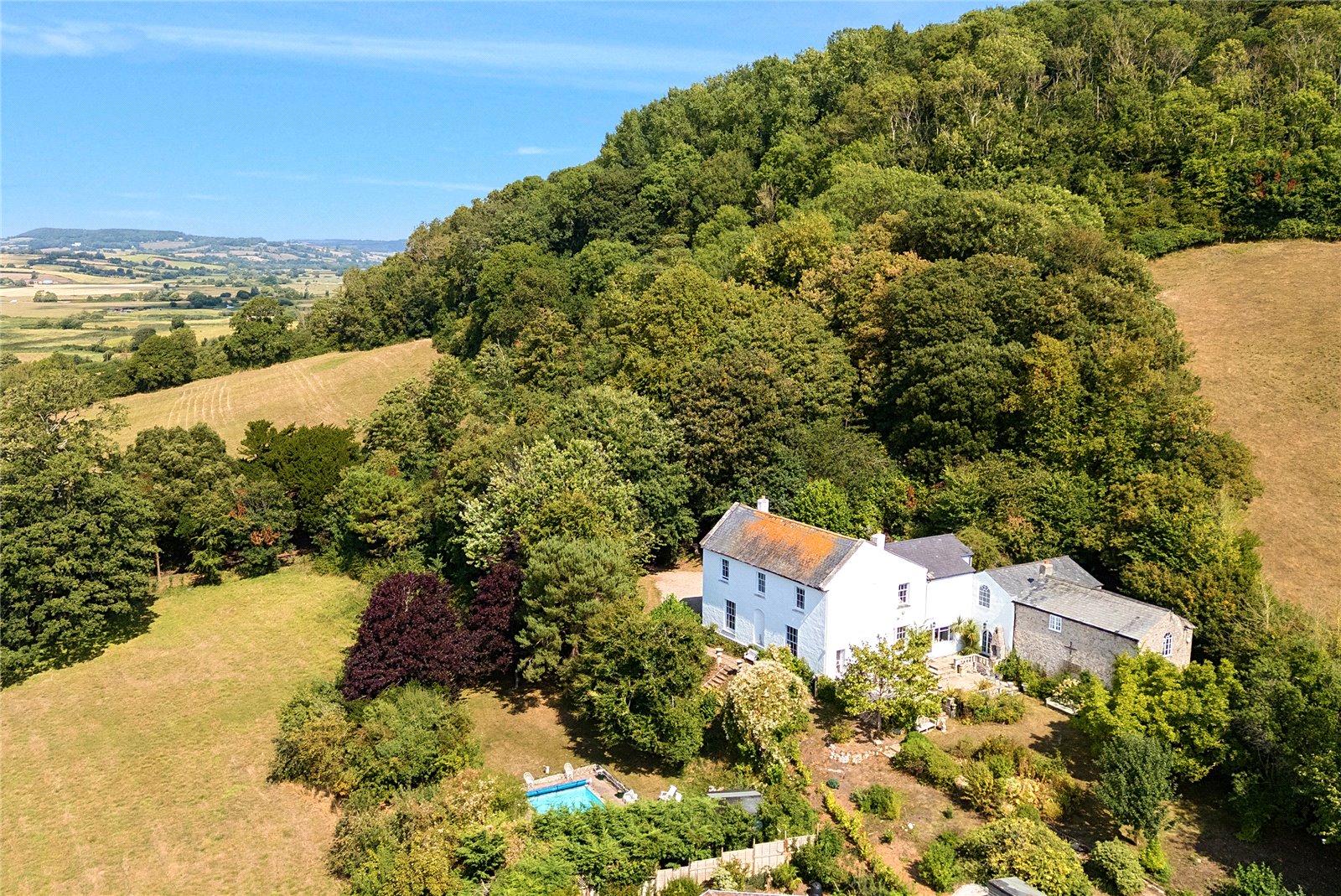 5 bedroom House (unspecified) For Sale