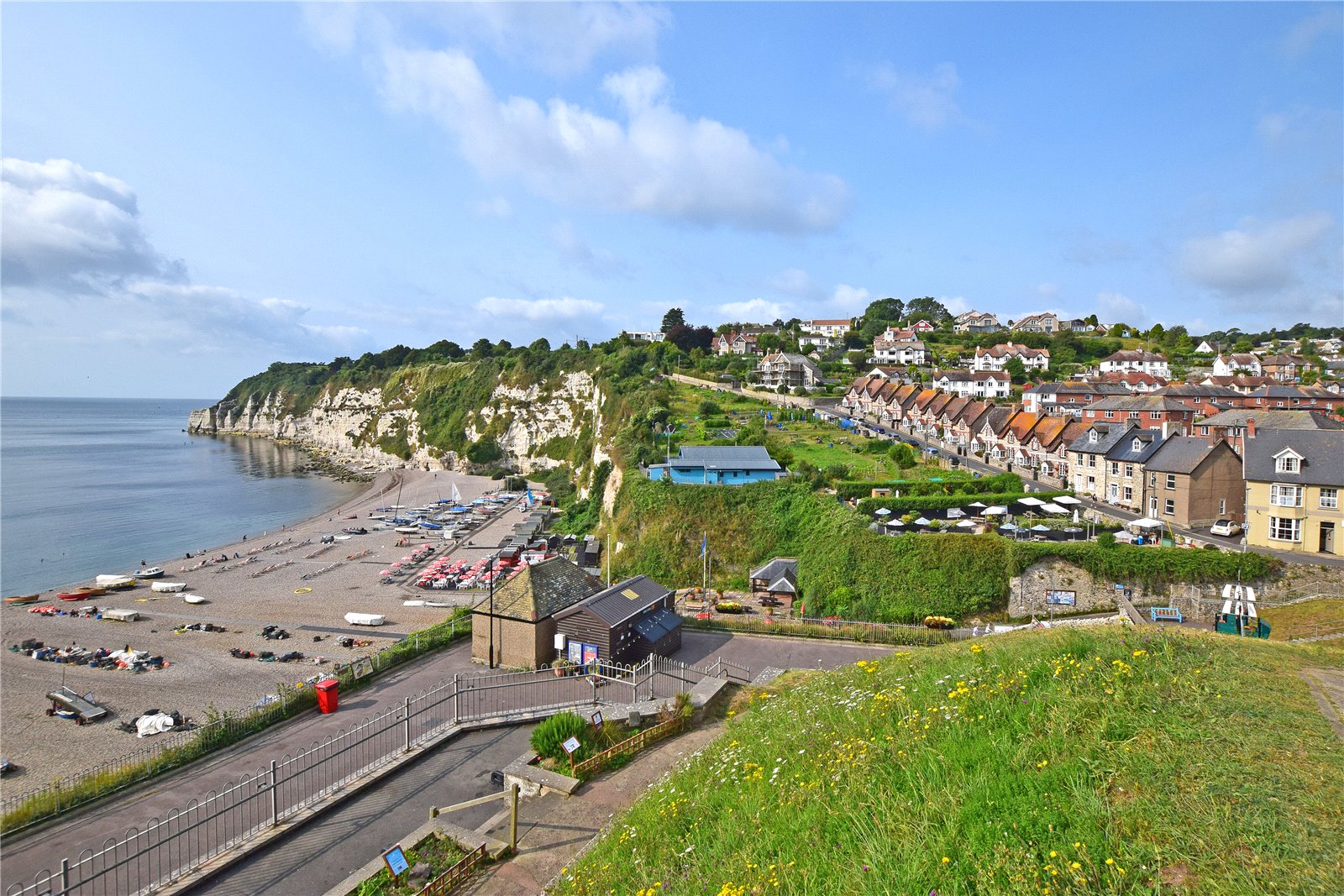 2 bedroom House (unspecified) Under Offer
