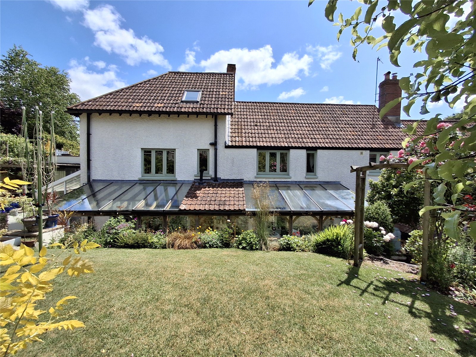 4 bedroom House (unspecified) Sold
