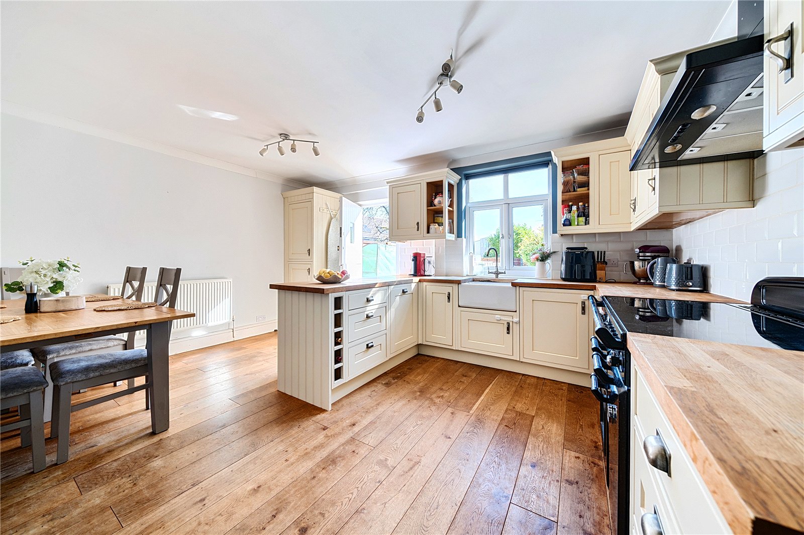2 bedroom Cottage Under Offer