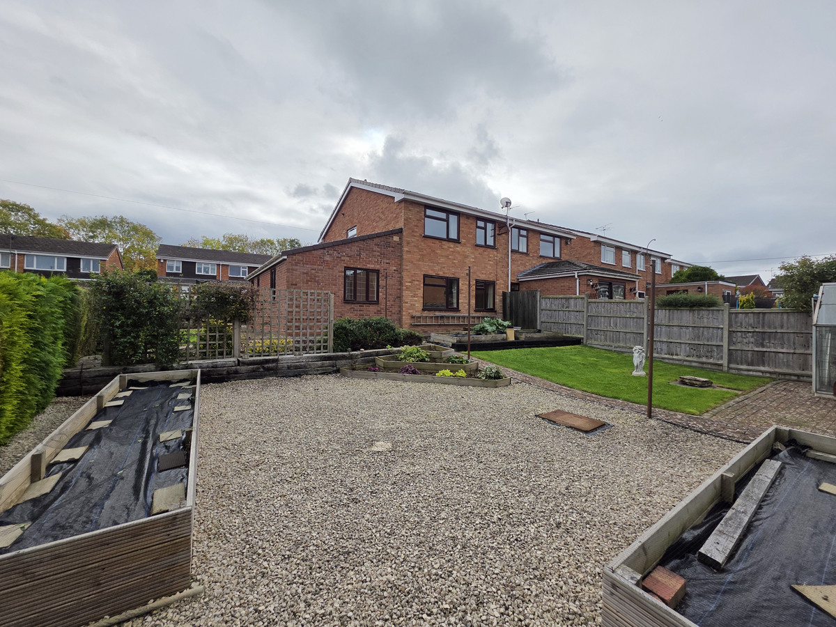 3 bedroom House (unspecified) For Sale