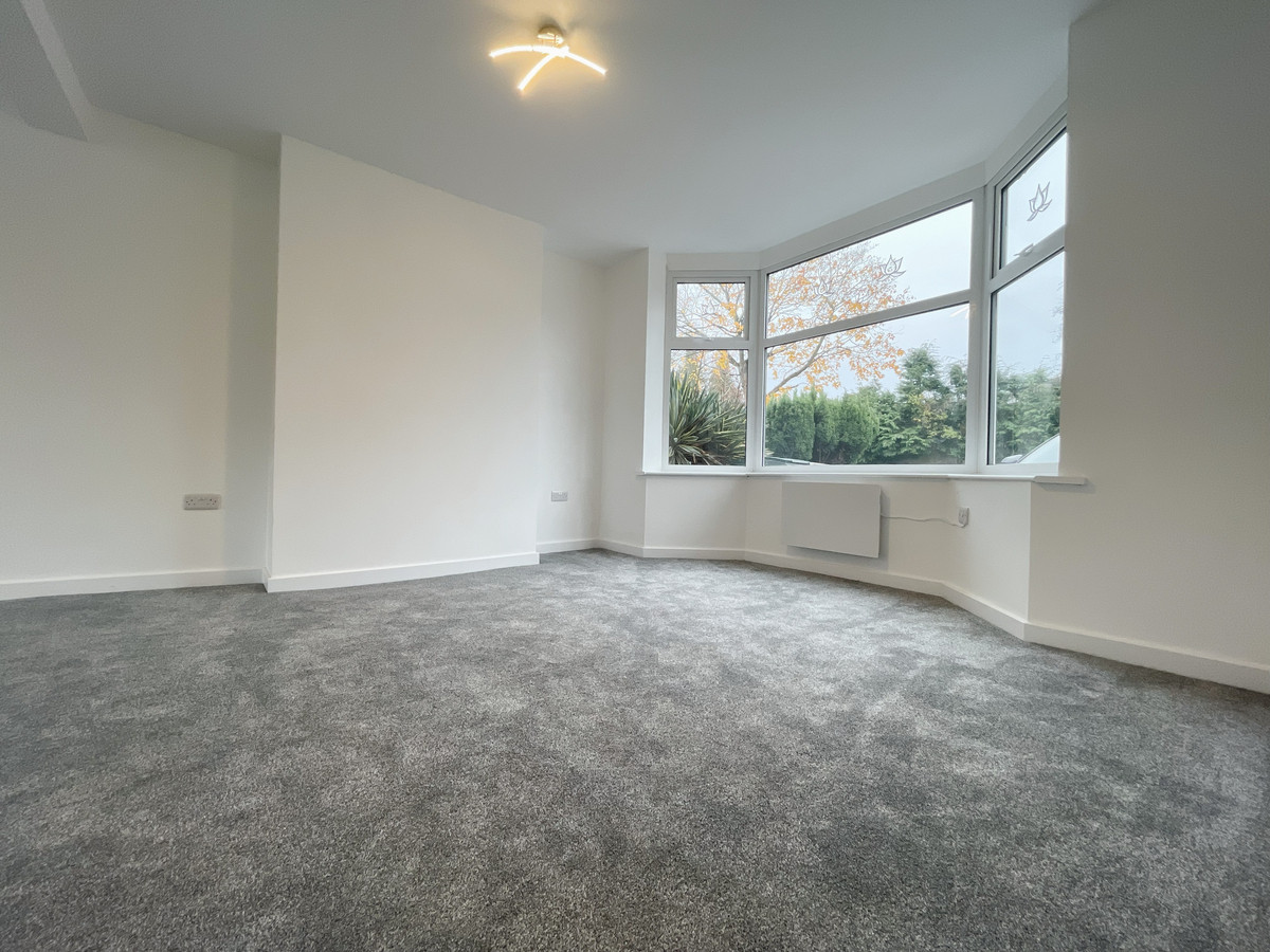 3 bedroom Detached house To Let