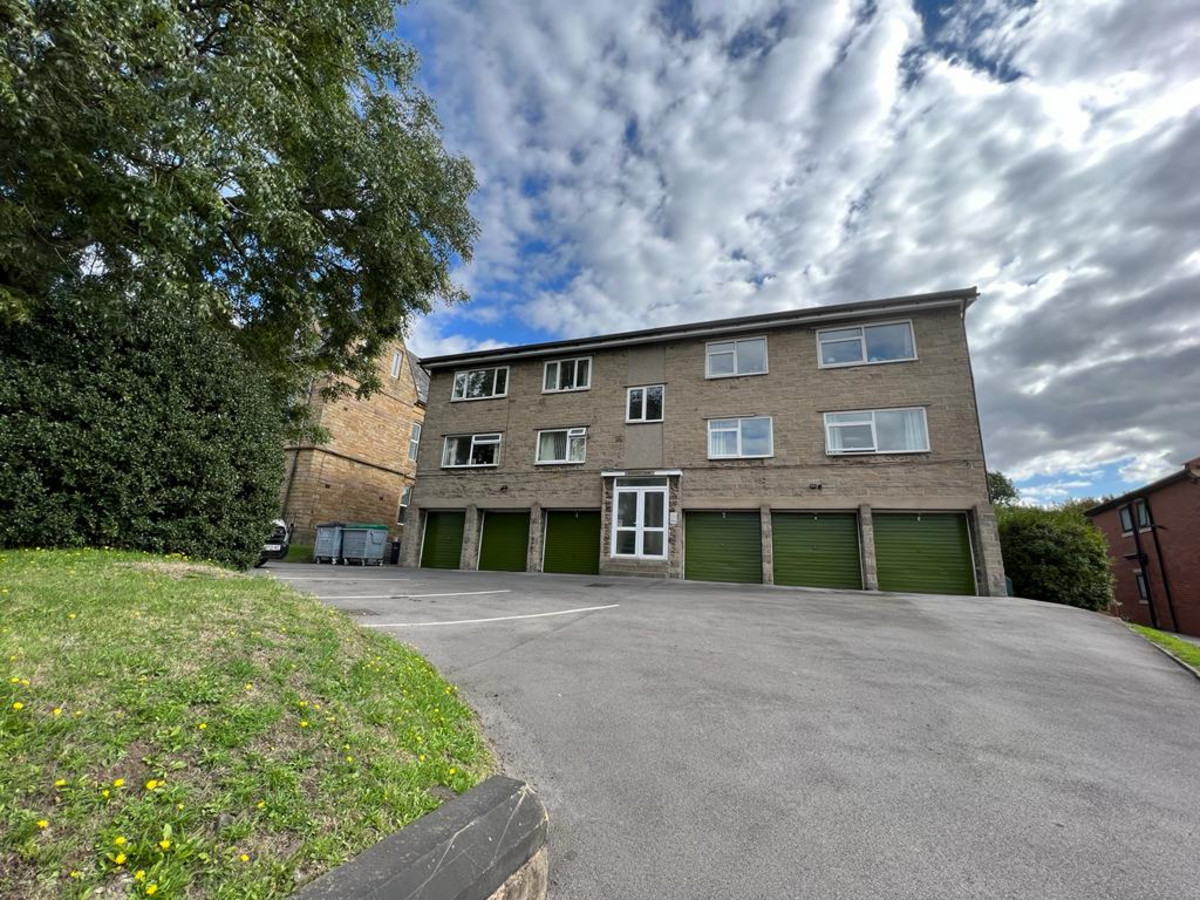 1 bedroom Apartment To Let