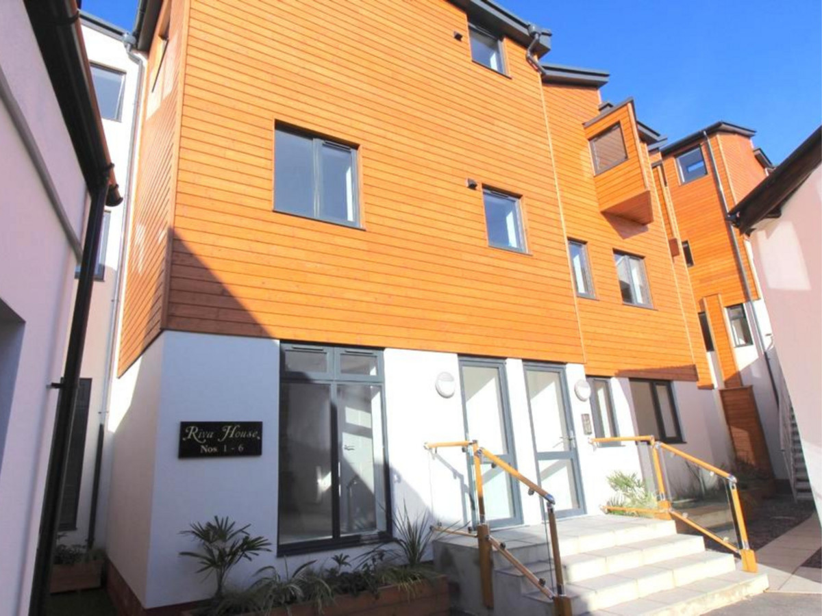 1 bedroom House (unspecified) To Let