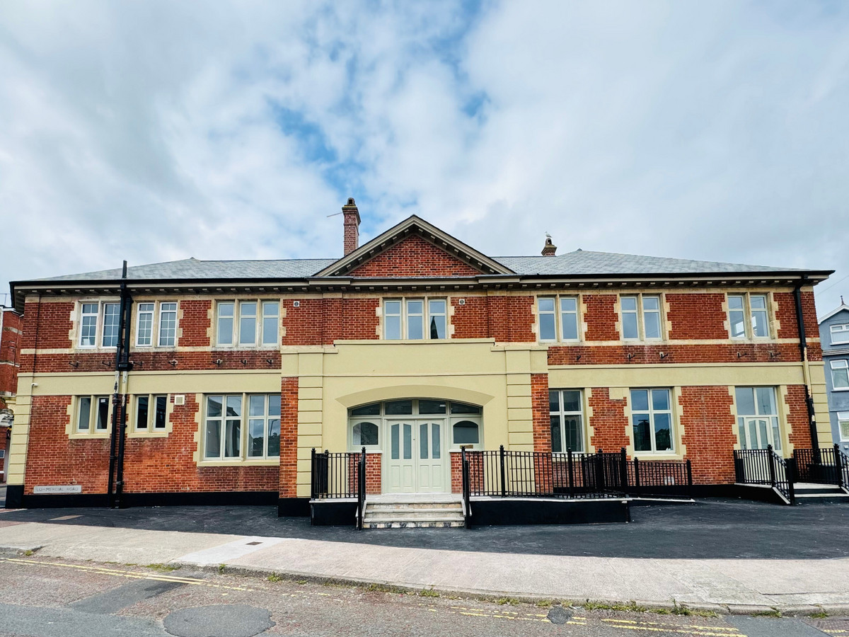 2 bedroom House (unspecified) To Let