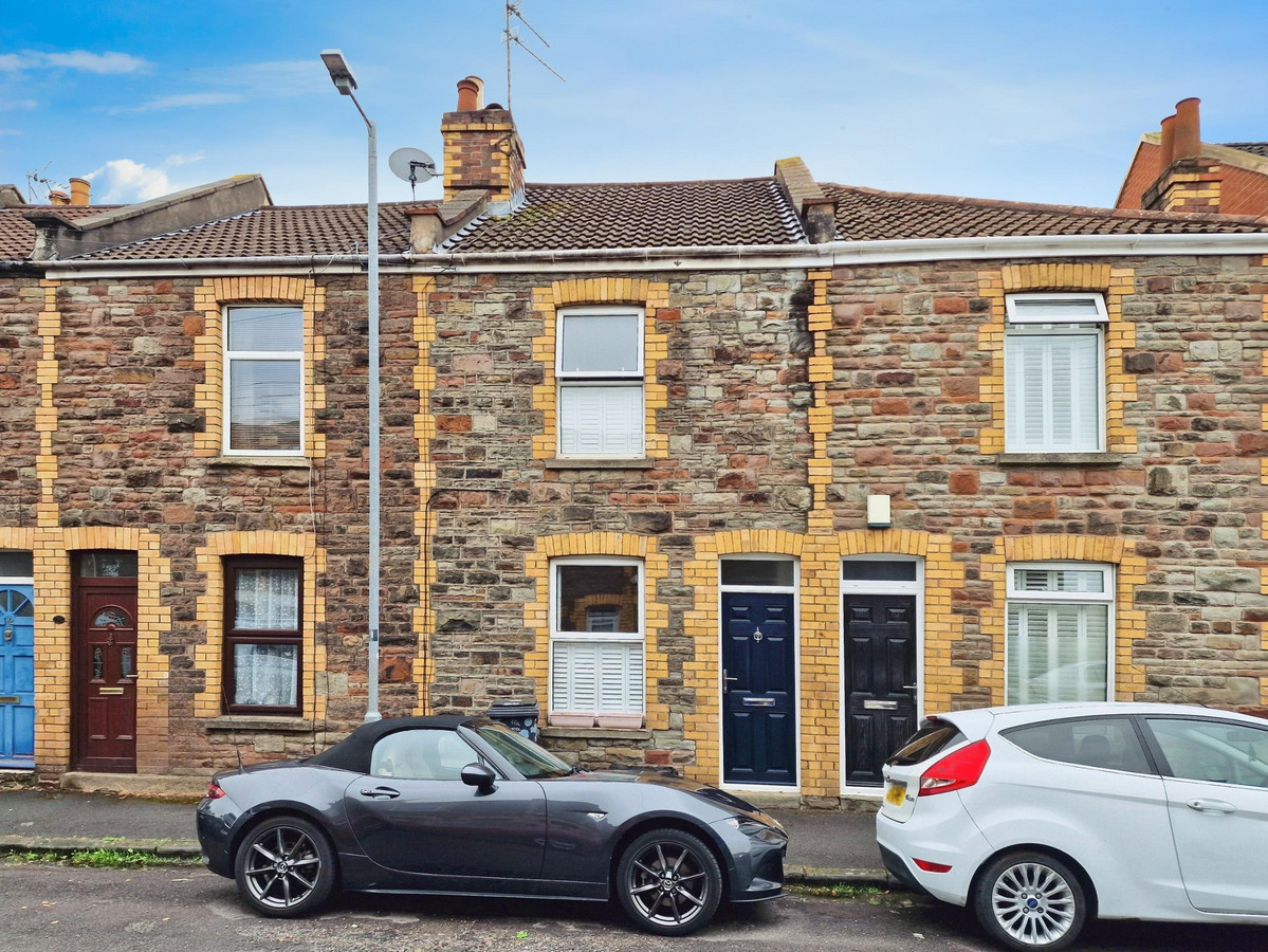 2 bedroom House (unspecified) To Let