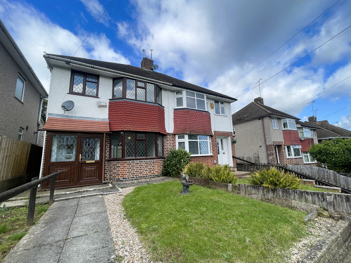 3 bedroom Detached house To Let
