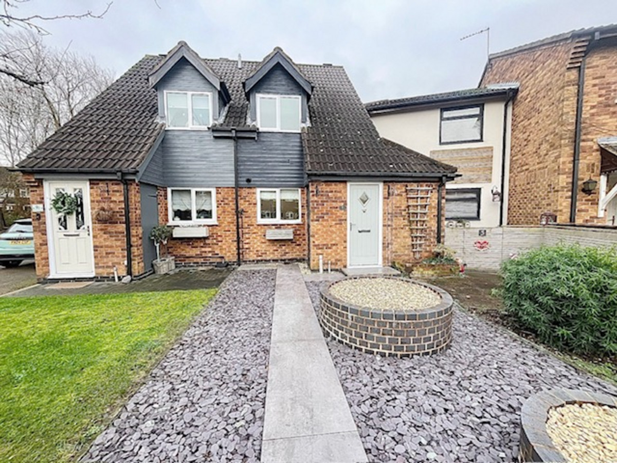 2 bedroom Town house To Let