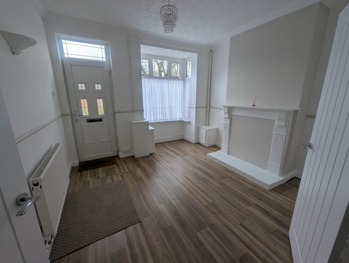 2 bedroom Character Property To Let