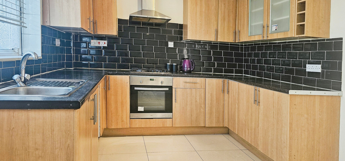 3 bedroom House (unspecified) To Let