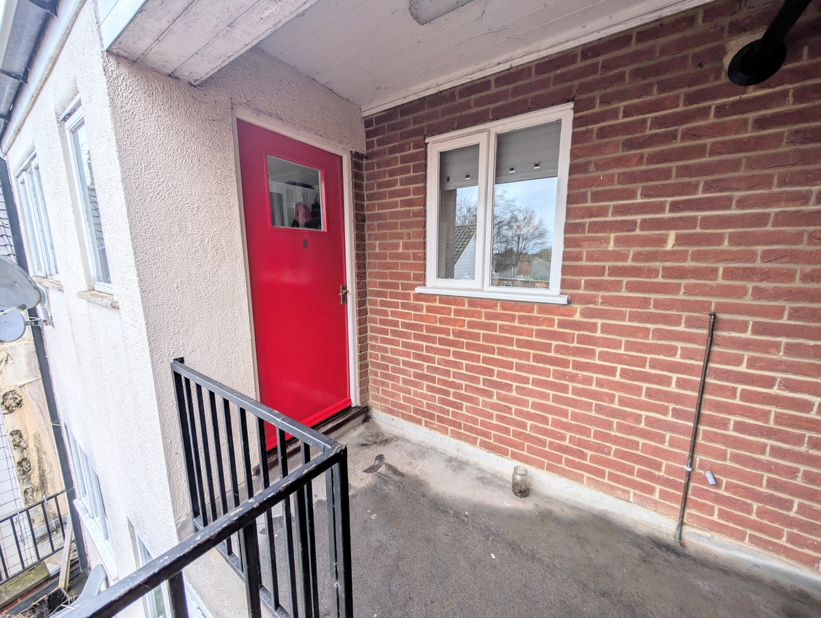 2 bedroom Flat To Let