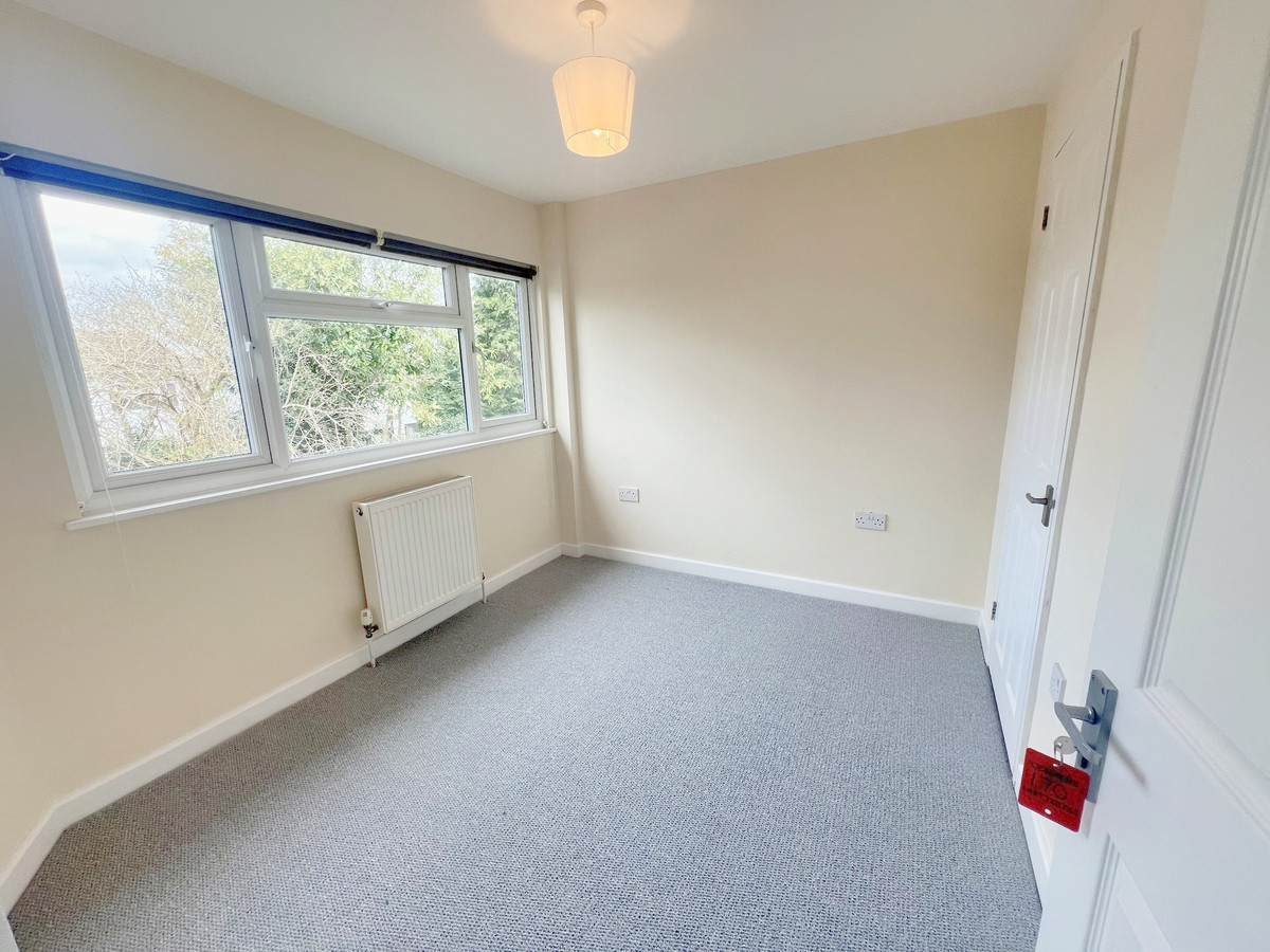 1 bedroom House (unspecified) To Let