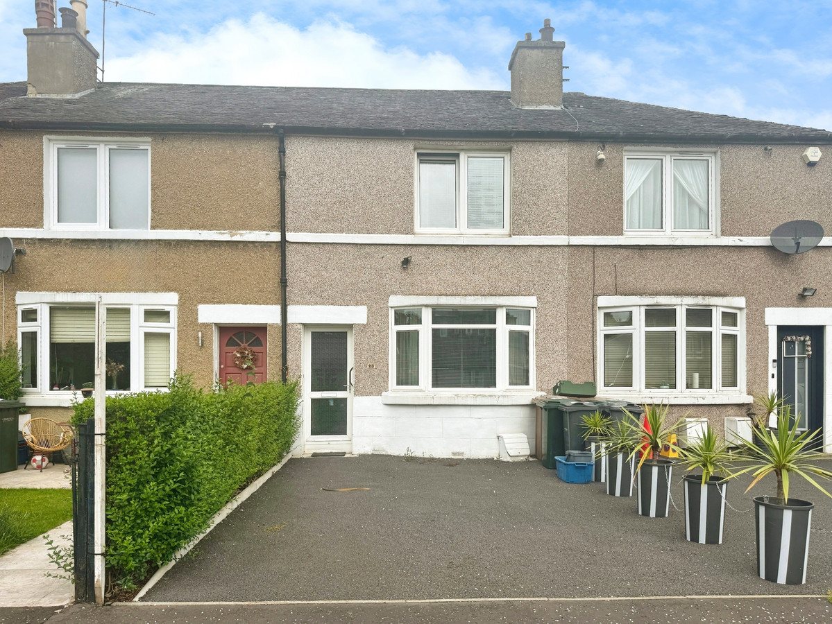 2 bedroom Terraced House To Let
