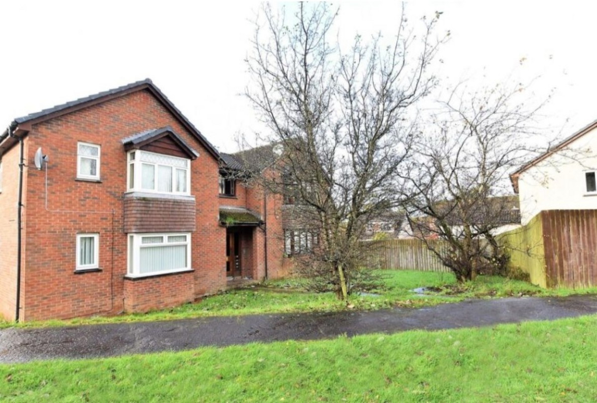 1 bedroom Flat To Let